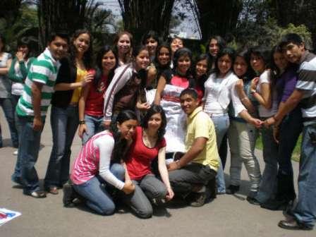 Micaela y amigos de la Universidad 2008